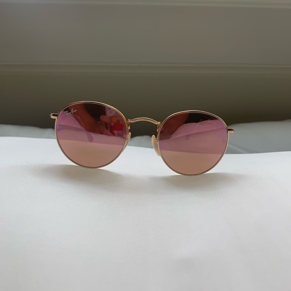 Brand new pink round flash lense ray bans - Picture 4 of 9